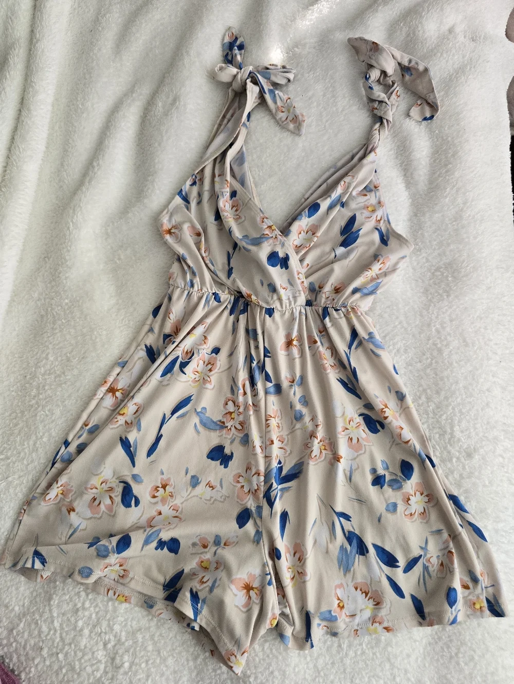 bcbgeneration romper - Picture 2 of 3